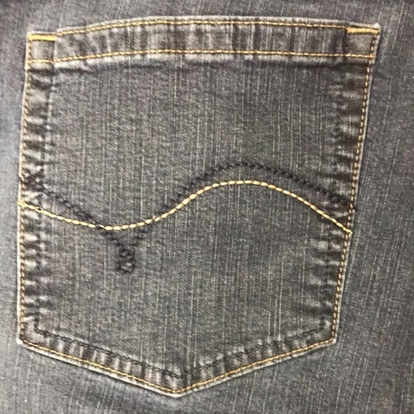 Lee Women’s Plus Size Jeans 22W/Med EUC - Picture 7 of 14